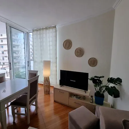 Lovely Just 30m From The Apartment *
